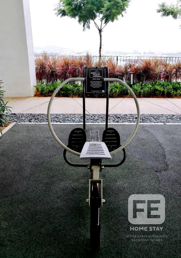 Netflix Wifi Trefoil Homestay Setia Alam Sacc Homestay Fe Shah Alam Kültér fotó